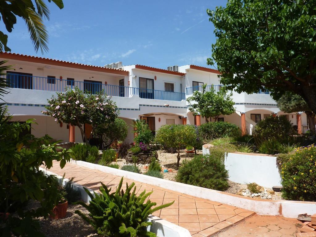 Centre Algarve Hotel Moncarapacho Exterior photo